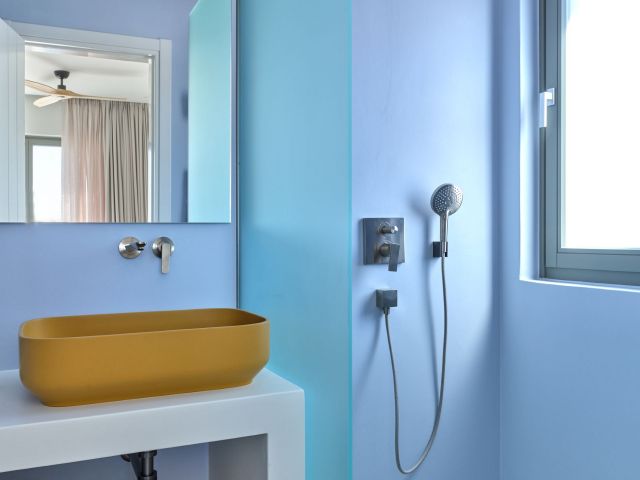 Bathroom Guest Suite